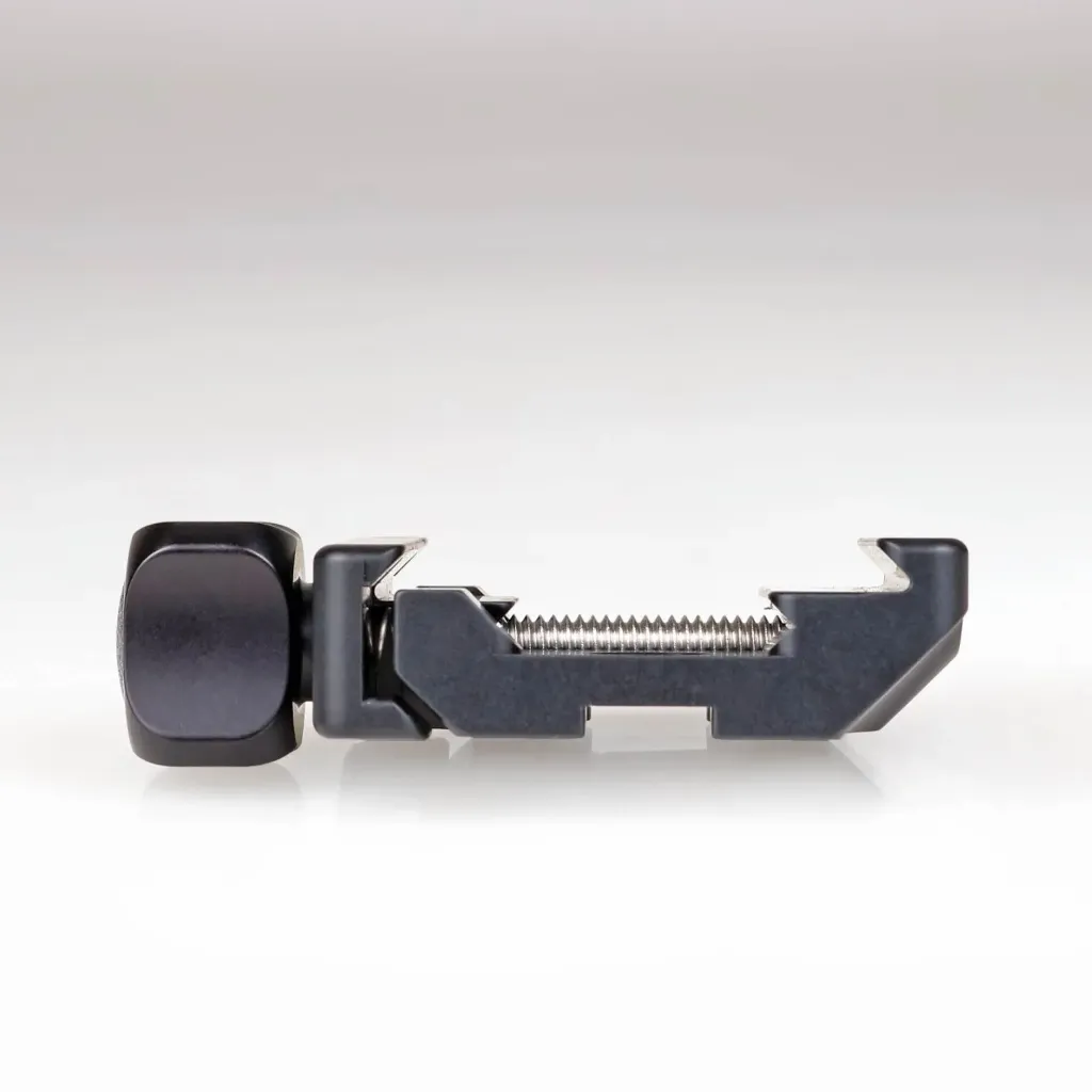 RRS-SOAR-BTC-Pro-Bipod-Clamp-Stock-Images4.webp