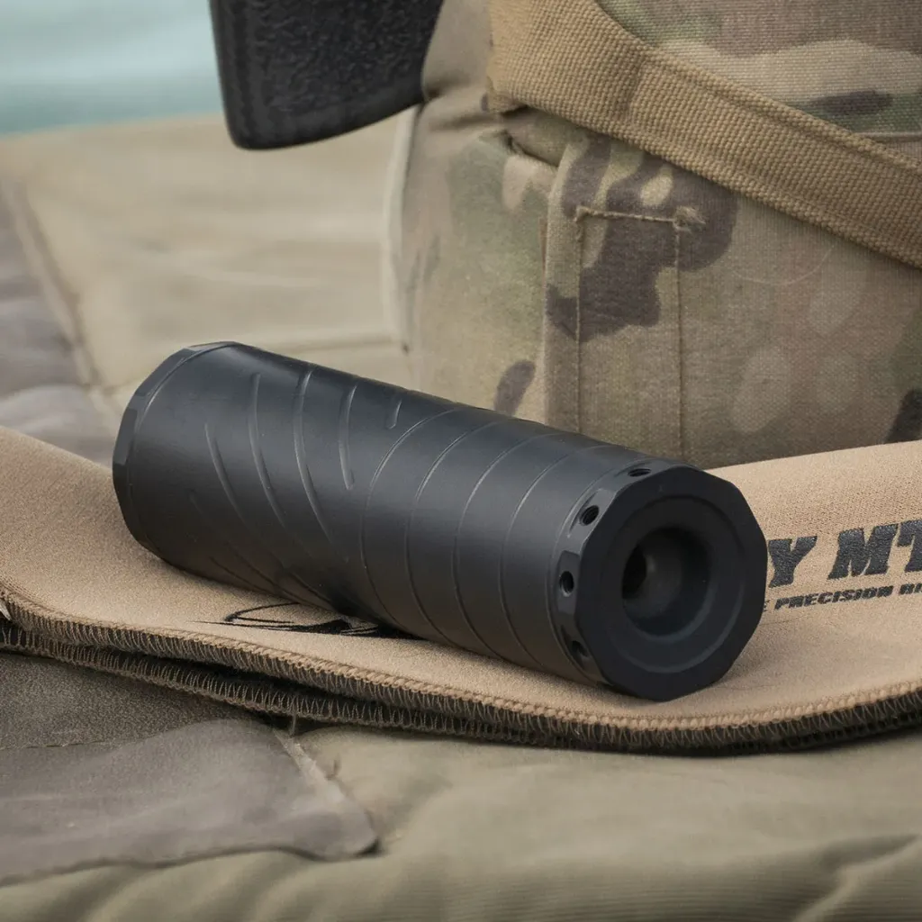 smr_products_suppressors_hunters_04_v1.webp